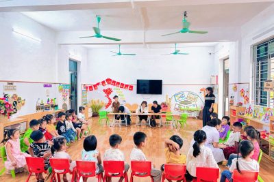 🌸 KHÁM SÀNG LỌC, PHÁT HIỆN SỚM CÁC DẠNG KHUYẾT TẬT TẠI TRƯỜNG MẦM NON YÊN MÔ 🌸